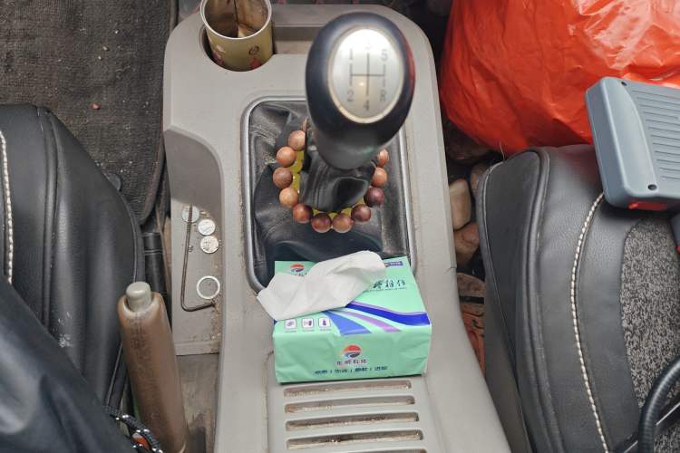 Used FORTHING Lingzhi 2014 V3 1.5L 7-Seater Comfort Model
