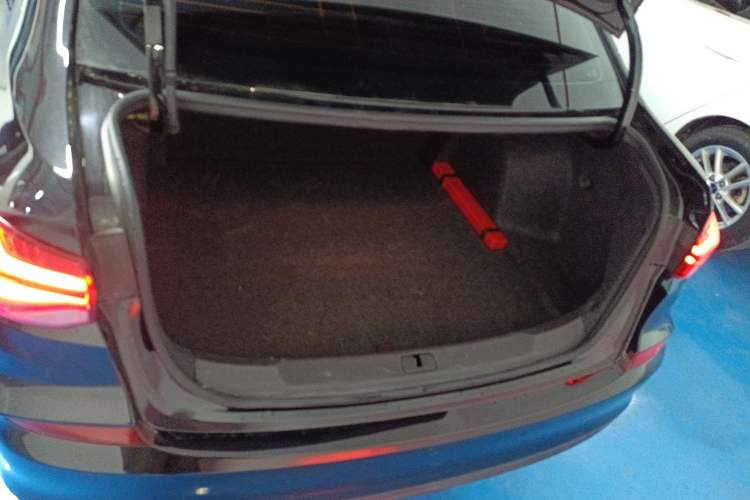 Used Chevrolet Monza 2020 320 Automatic Enjoyment Edition