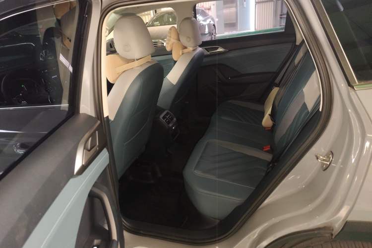 Used Volkswagen Tharu 2023 300TSI Two-Wheel-Drive Full Moon Edition