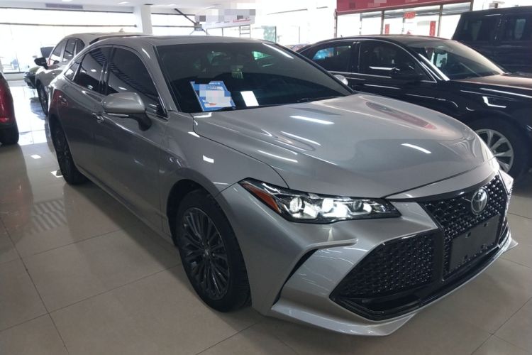 Used Toyota Avalon 2019 2.0L XLE Premium Edition China VI
