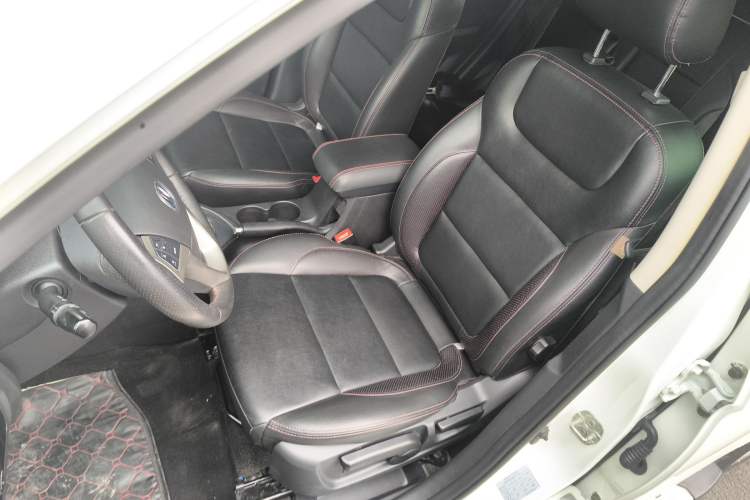 Used Changan CS35 2014 1.6L Automatic Luxury Model China IV Standard
