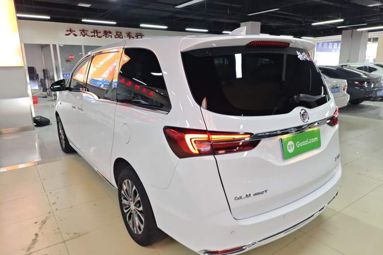 Used Buick GL8 2023 Land Executive Class 652T Luxury Model