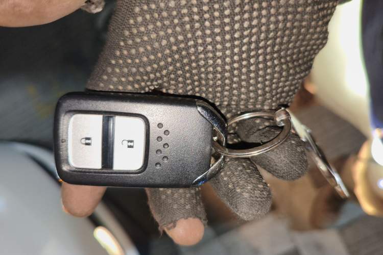 Used Honda Vezel 2017 1.8L CVT Front-Wheel Drive Pioneer Edition