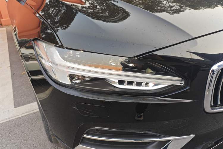 Used Volvo S90 2019 T5 Zhiyuan Edition
