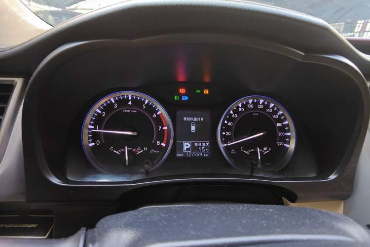 Used Toyota Highlander 2015 2.0T Two-Wheel Drive Luxury Edition 7 Seats
