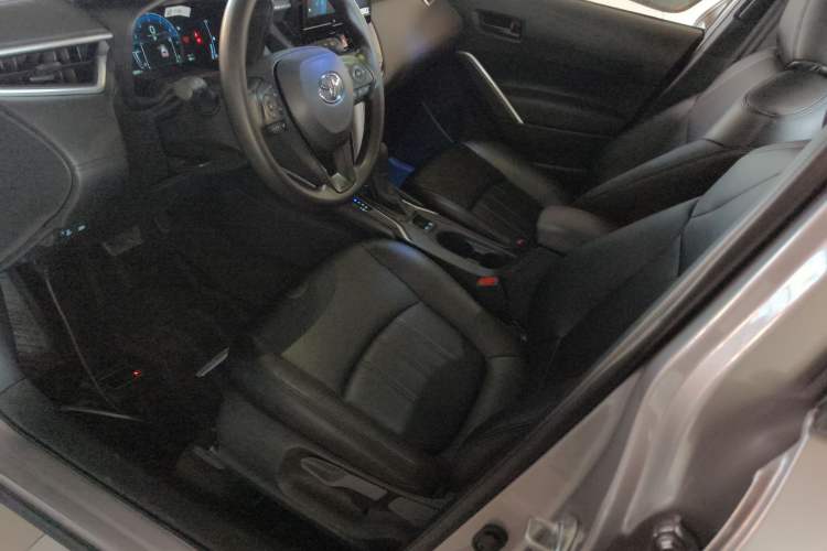 Used Toyota Corolla Cross 2024 2.0L Elite Edition
