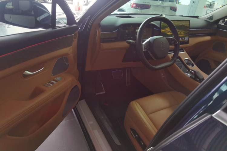 Used Hima AITO M5 2022 Range-Extended Rear-Drive Standard Version
