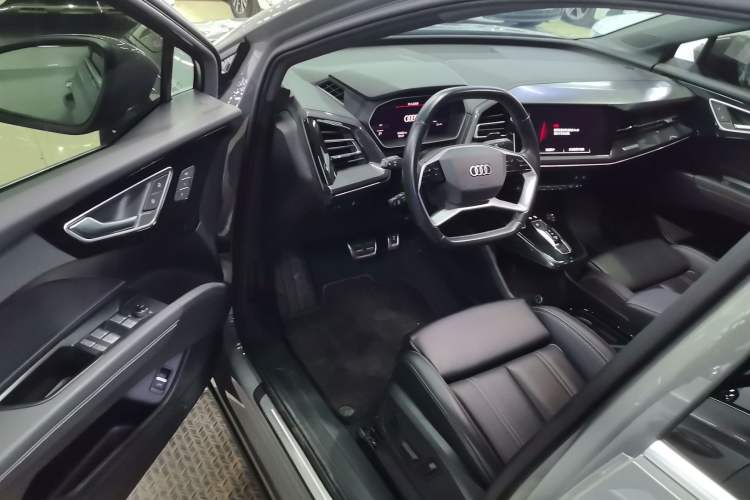 Used Audi Q4 e-tron 2024 40 e-tron Boundary Edition
