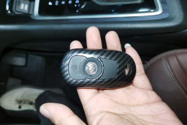 Used Buick GL6 2019 18T 6-Seater Connected Luxury Version China V Standard
