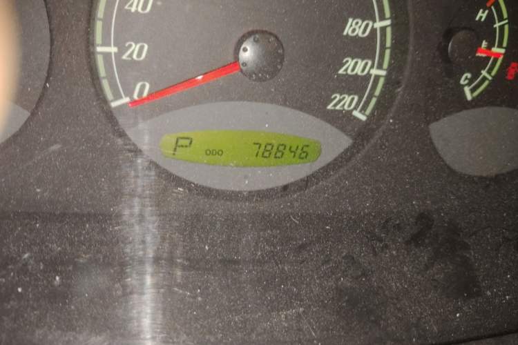 Used Roewe W5 2014 1.8T 2WD Automatic Tharu Special Edition