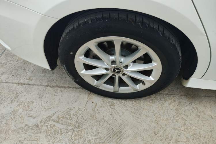 Used Mercedes-Benz A-Class 2022 Restyled A 200 L Sport Sedan Fashion Version
