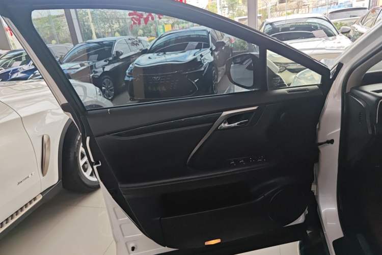 Used Lexus RX 2016 300 Two-Wheel Drive Elite Version China V Standard
