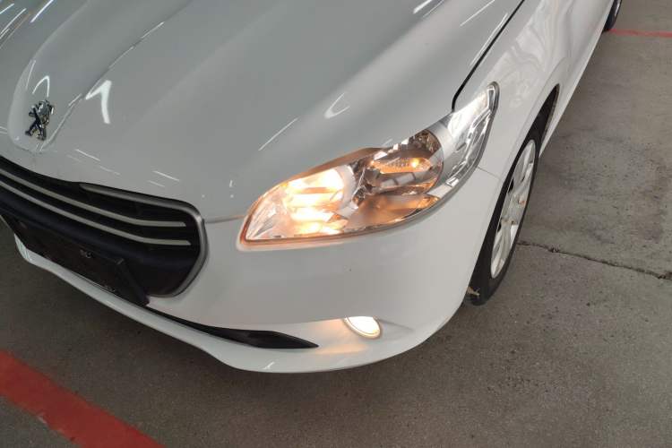 Used Peugeot 301 2016 1.6L Manual Happiness Edition