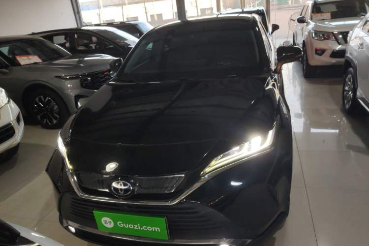 Used Toyota Harrier 2022 2.0L CVT Two-Wheel Drive Deluxe Edition