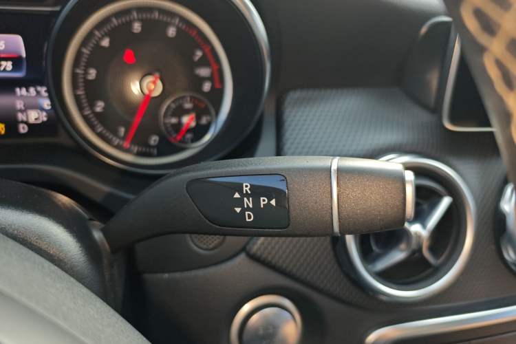 Used Mercedes-Benz GLA 2018 GLA 200 Fashion Model