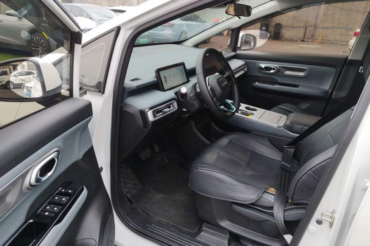 Used AION Y 2023 Plus 610 Enjoy Edition
