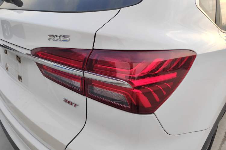 Used Roewe RX5 2019 20T Two-Wheel Drive Automatic 4G Connected Platinum Edition
