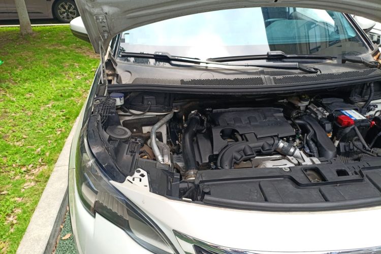 Used Peugeot 5008 2017 350THP 7-Seater Elite Edition
