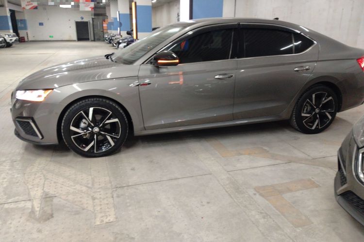 Used Skoda Octavia 2021 PRO TSI280 DSG Flagship Edition

