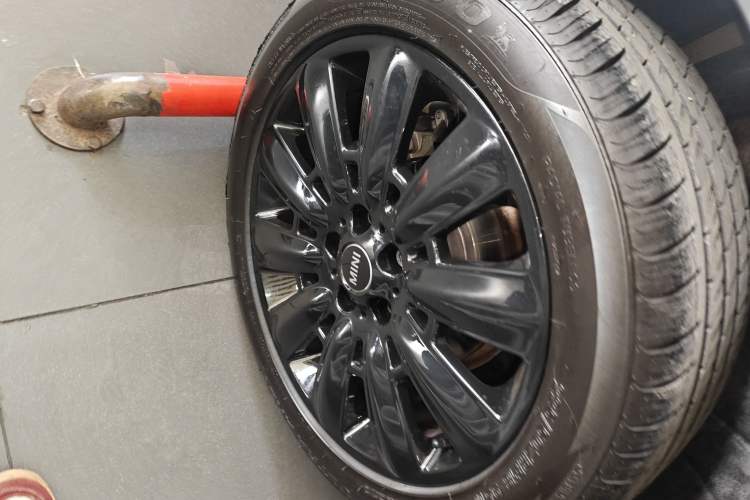 Used  Countryman 2018 1.5T COOPER Artist
