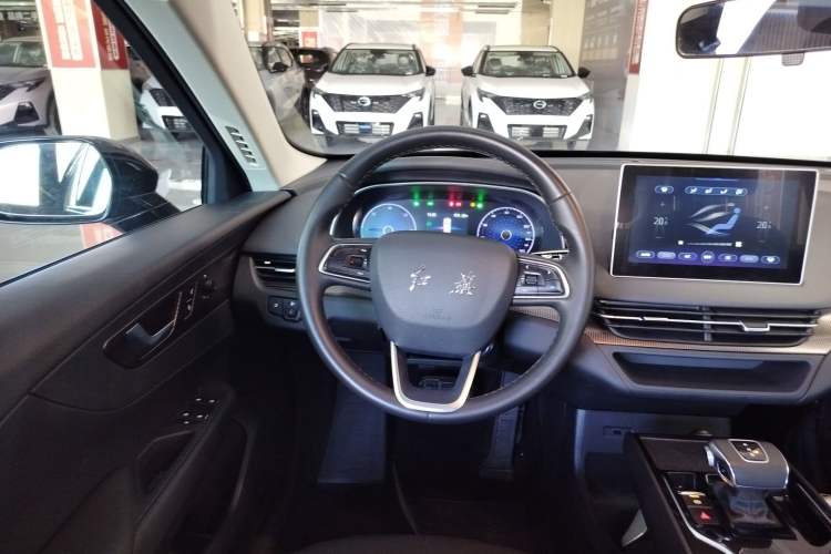 Used Hongqi E-QM5 2023 Revised Version Basic Travel Edition
