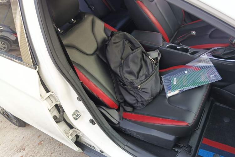 Used Venucia D60 2018 1.6L CVT Smart Connect Elite Edition
