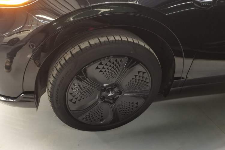 Used VOYAH COURAGE 2024 Four-Wheel Drive Global Edition