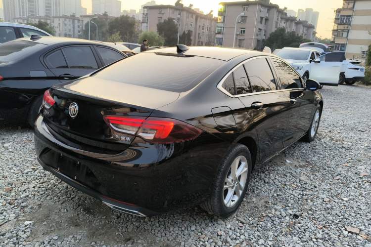 Used Buick Regal 2020 552T Luxury Version
