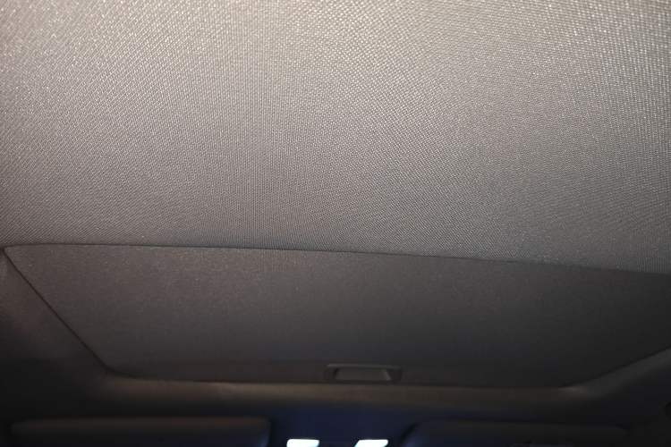 Used Honda Jade 2017 1.8L automatic Comfort version 5 seats
