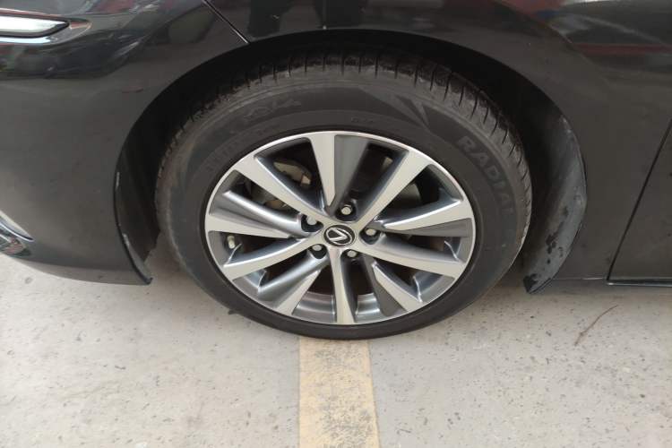 Used Lexus ES 2018 300h Premier Edition China V Standard