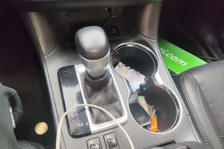 Used Toyota Highlander 2017 2.0T Four-Wheel Drive Luxury Navigation Version 7 Seats