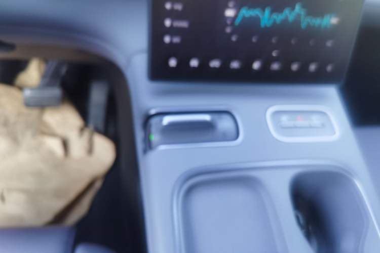 Used Nio EC6 2024 75 kWh