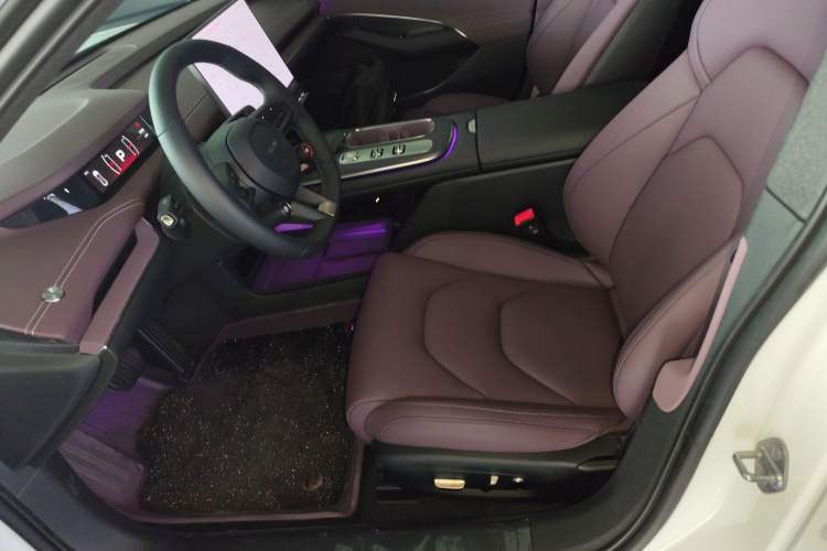 Used  SU7 2024 Rear-Drive Long-Range Intelligent Driving Version
