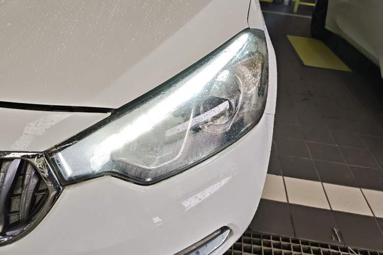 Used Kia K3 2015 1.6L Automatic GLS
