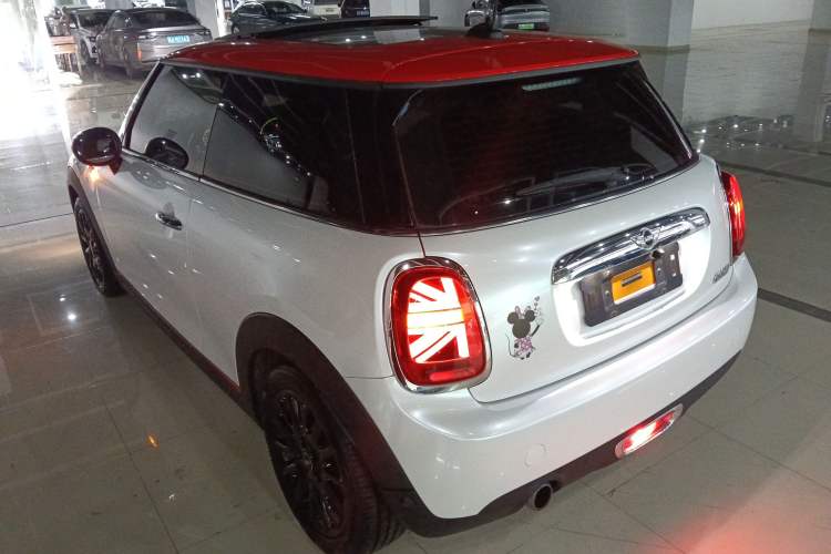 Used  MINI 2016 1.5T COOPER
