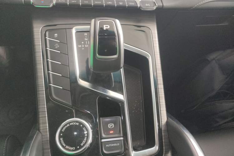 Used Geely Auto Emgrand X7 Sport 2020 1.5TD Automatic Smart Connect PRO
