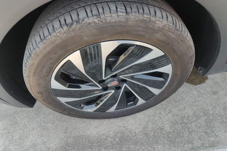 Used Hongqi HS7 PHEV 2024 2.0T PHEV Four-Wheel Drive Flagship Edition 6 Seats
