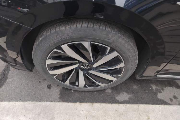 Used Volkswagen Passat 2023 Revised 330TSI Elite Edition
