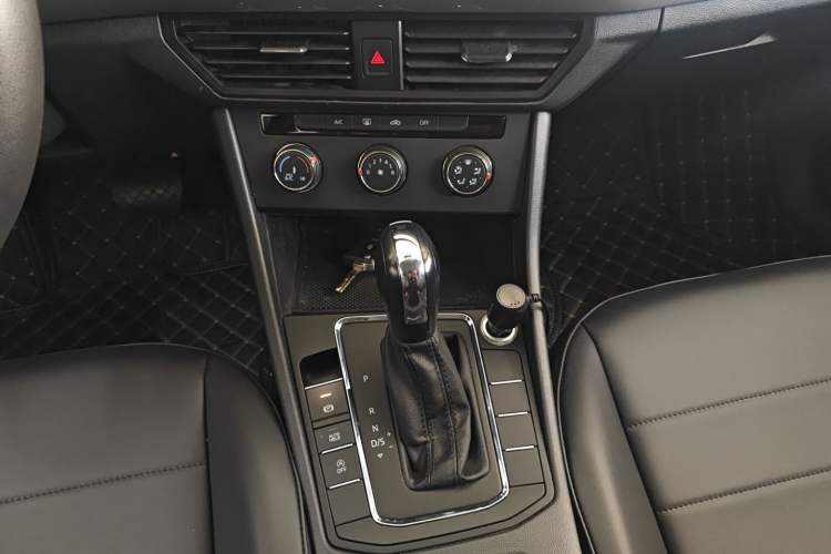 Used Volkswagen Bora 2019 1.5L Automatic Fashion Model
