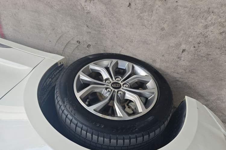 Used Geely Auto Emgrand GT 2016 1.8T Zunya Model
