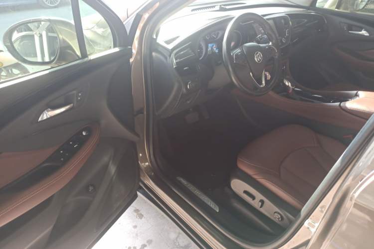 Used Buick Envision 2018 20T Two-Wheel Drive Luxury Model
