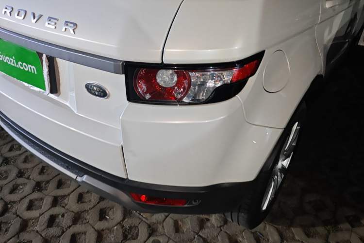 Used Land Rover Range Rover Evoque 2015 2.0T Five-Door Zhiyao Edition
