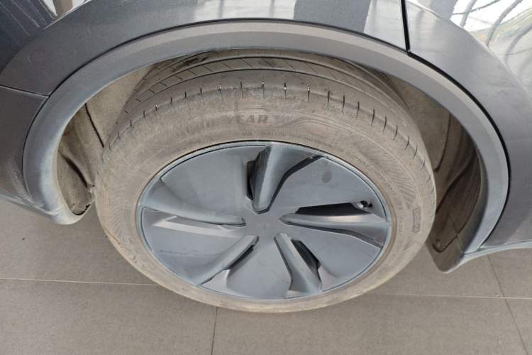 Used Tesla Model Y 2025 Rear-Wheel Drive First Edition