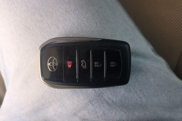 Used Toyota Land Cruiser 2019 4.6L GX-R Middle East Version
