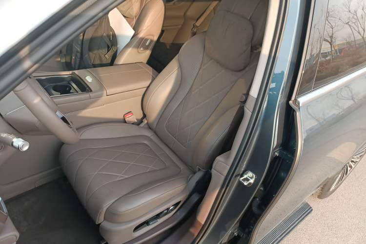 Used Hima AITO M9 2024 Range-Extended Ultra Version 52 kWh 5-Seater Model