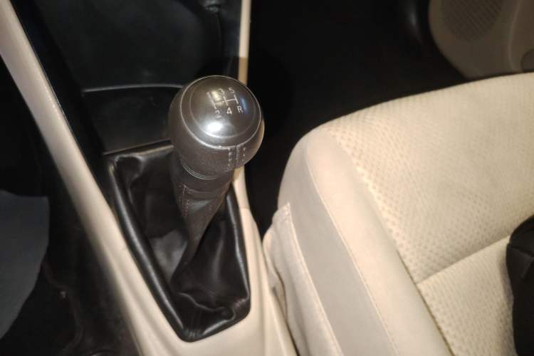 Used Toyota Vios 2014 1.3L Manual Value Edition
