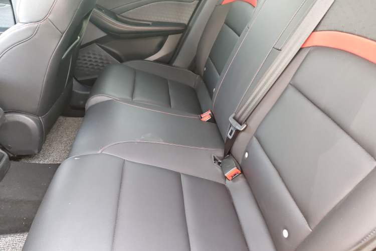 Used MG 5 2021 180 DVVT CVT Youth Luxury Edition
