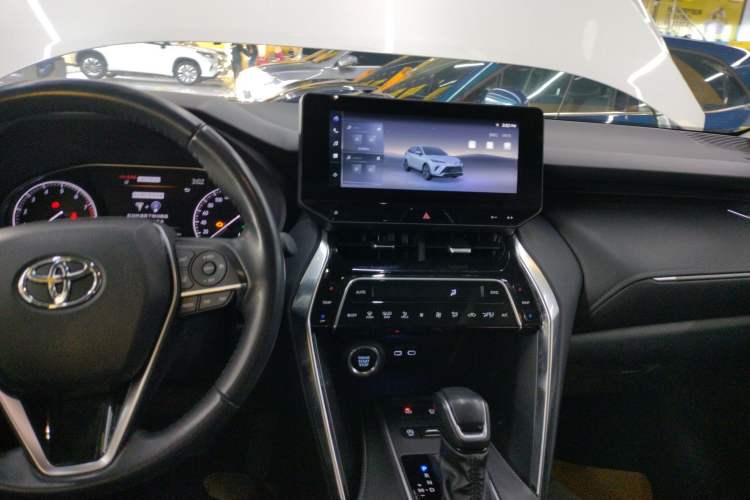 Used Toyota Venza 2023 2.0L CVT Two-Wheel Drive Luxury Edition