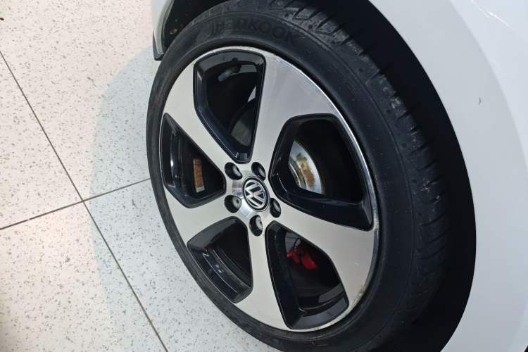 Used Volkswagen Golf GTI 2016 2.0 TSI GTI
