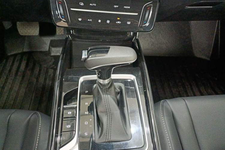 Used Bestune B70 2022 Third Generation 1.5T Automatic Enjoyment Version
